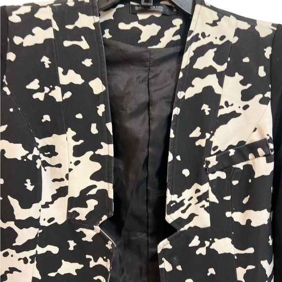 Dress Up For Ever Professional Women’s Black and White Cow Print Open Jacket - Picture 6 of 8
